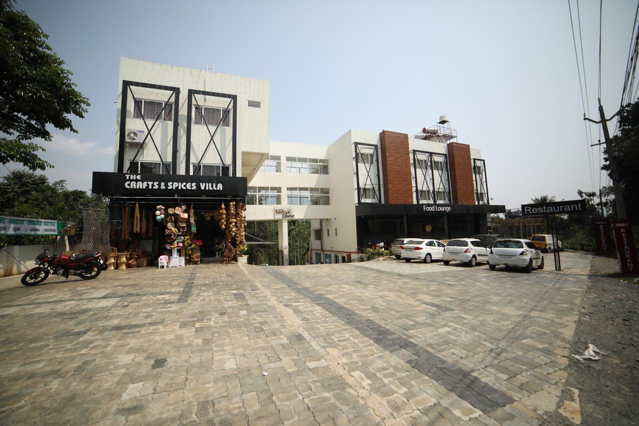 Hotel Soorya Castle Wayanad Extérieur photo